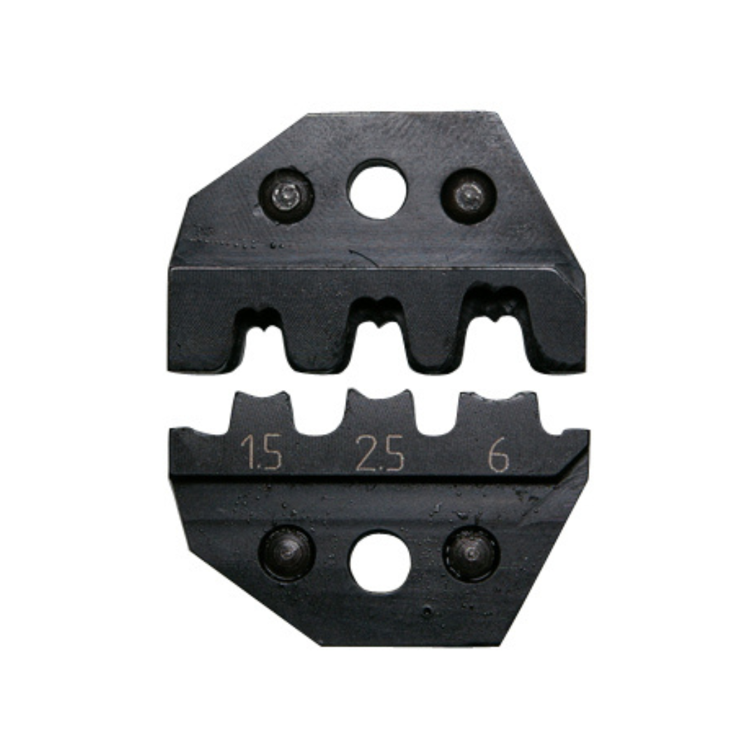RB0560